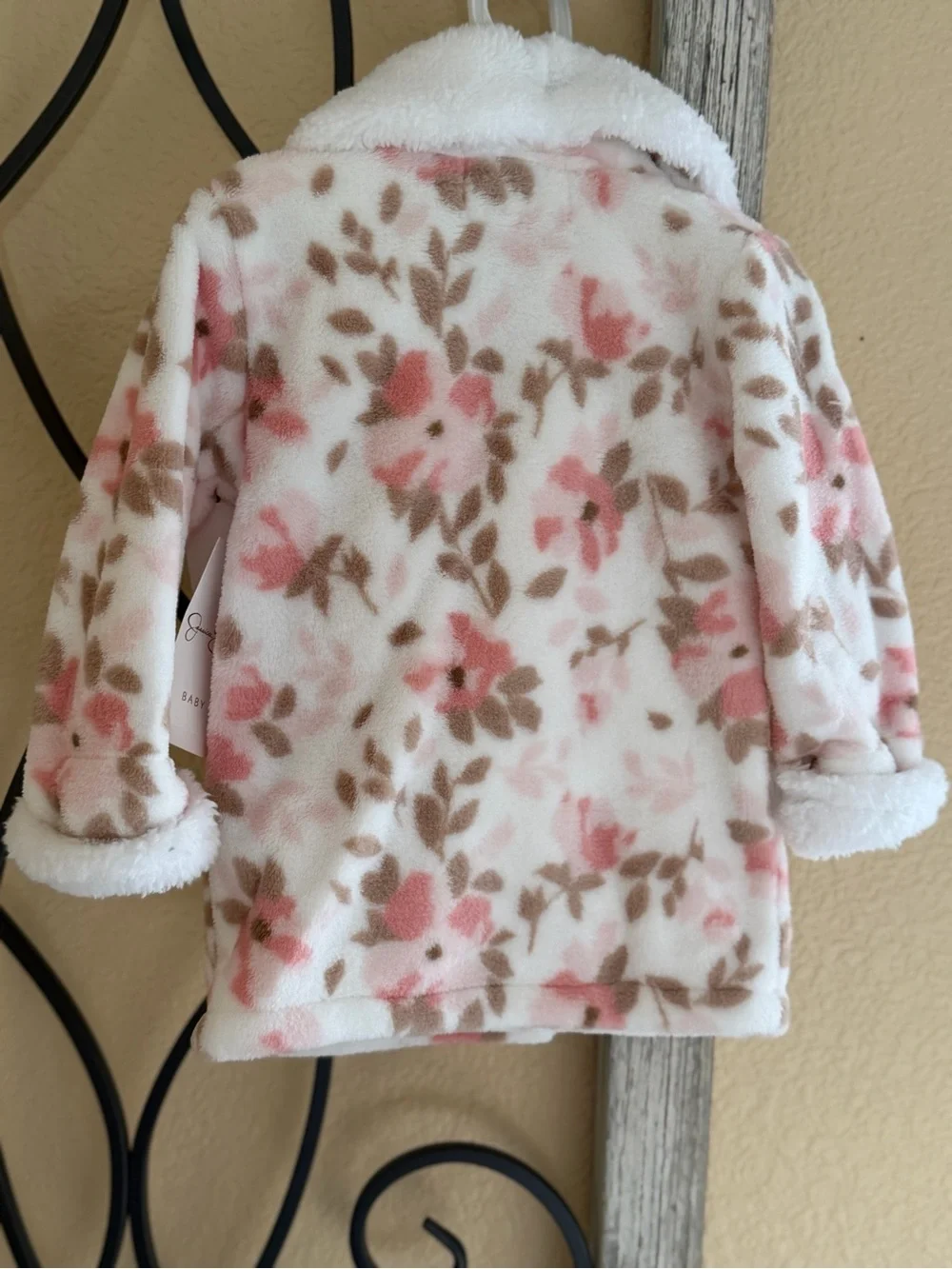 Plush Floral Infants Robe with Slippers Jessica Simpson, baby Pink & Brown